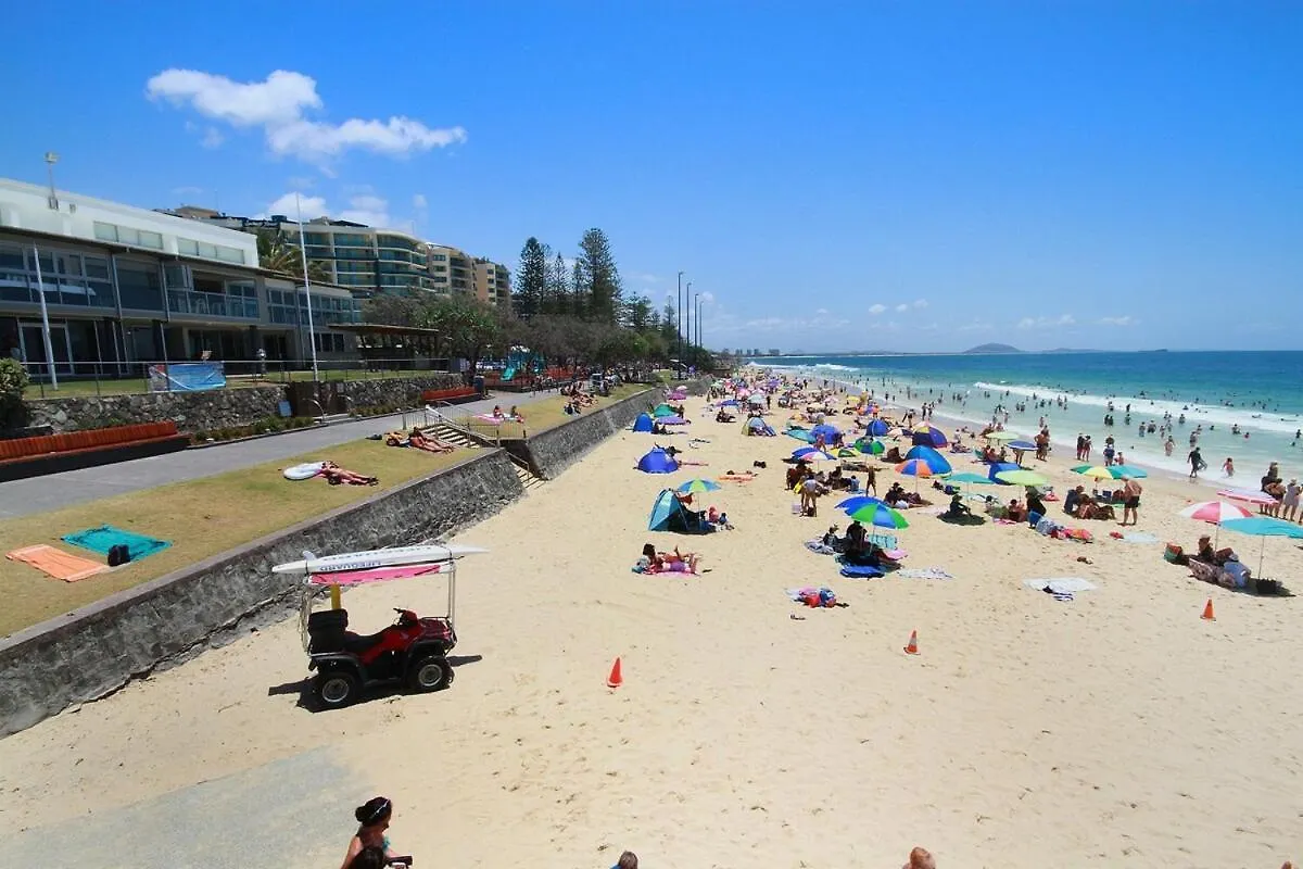 Marj12- Stylish And Spacious Mooloolaba Daire
